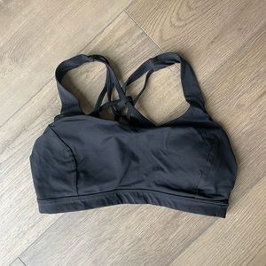 Lululemon black bra size medium